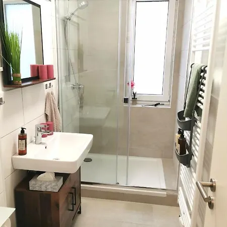 Apartment Bohnapartments Flora Mit Balkon - Wlan - Nahe Petersberg - Domplatz