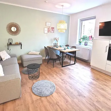 Bohnapartments Flora Mit Balkon - Wlan - Nahe Petersberg - Domplatz Эрфурт